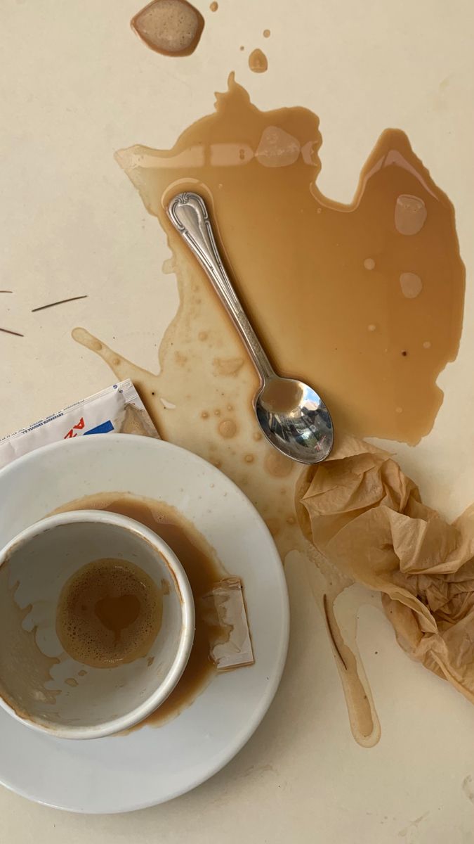 Schiuma di latte e altre disillusioni